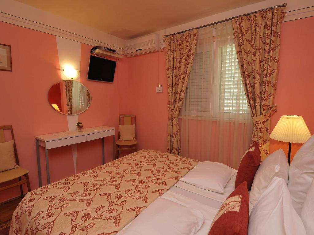 Hotel Haus Am Meer Cavtat Quarto foto