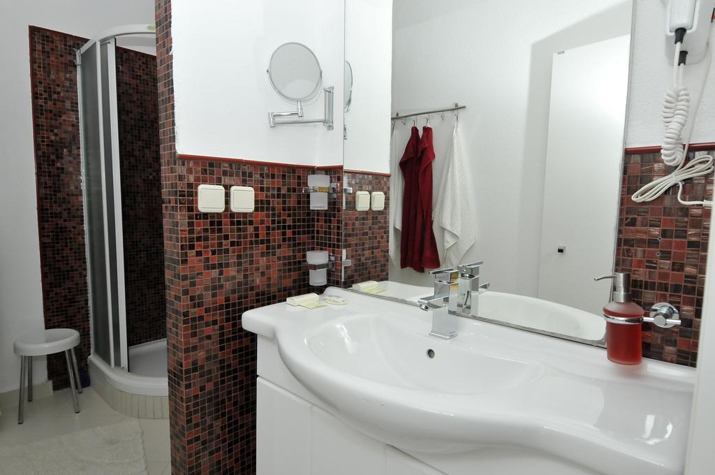 Hotel Haus Am Meer Cavtat Quarto foto